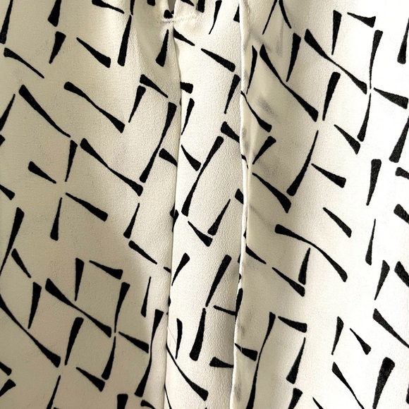 Banana Republic black camisole! Brand new‼️ - Picture 5 of 6